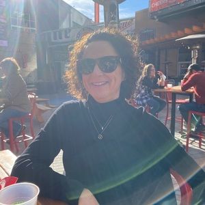 Meet your Posher, Jaci